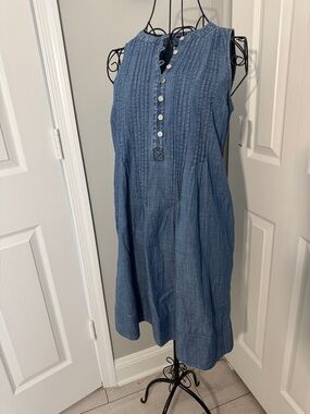 Sleeveless Button-Front Chambray Dress - Blue, NWT
